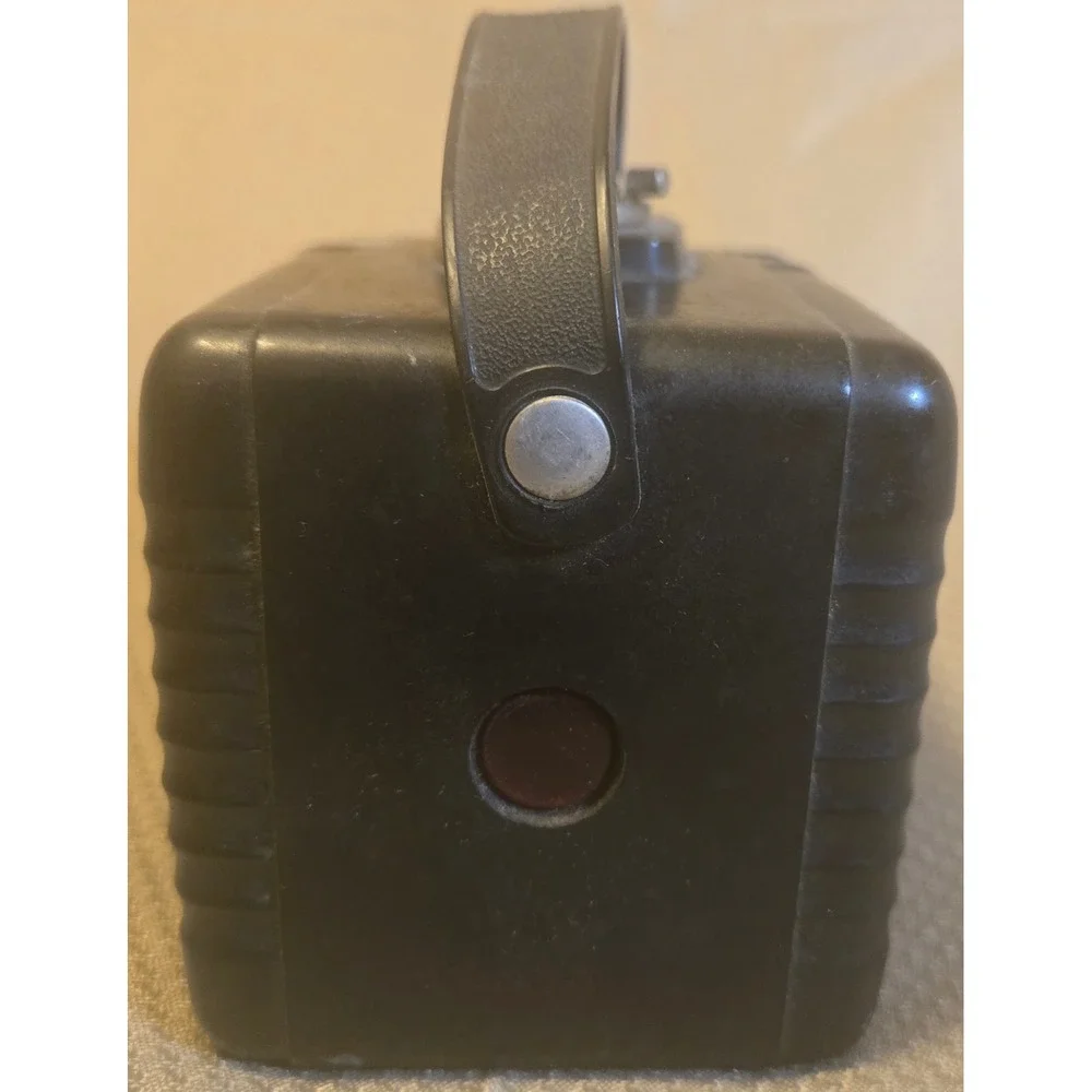 Vintage Kodak Brownie Hawkeye Flash Model Box Camera Black Bakelite - Untested